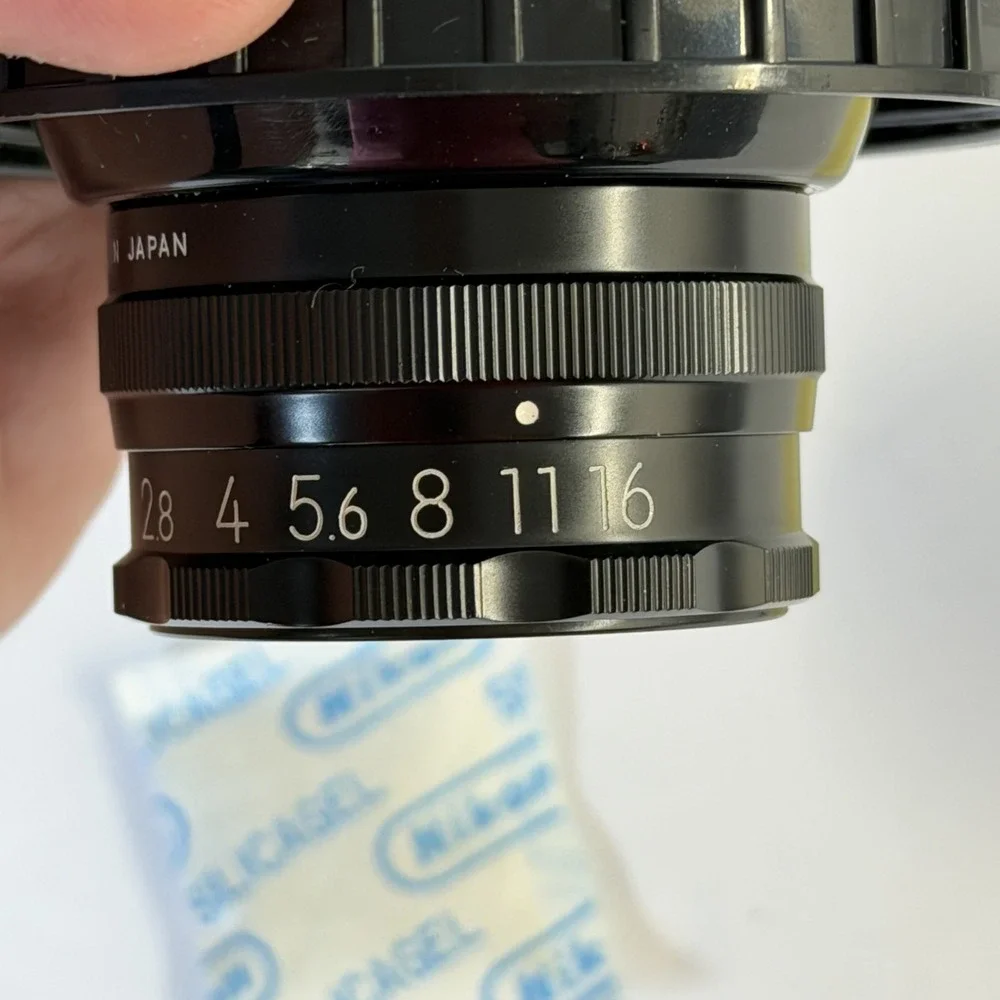 Nikon EL-Nikkor 50mm f/2.8 Enlarging Lens Japan 970454 with Case Excellent